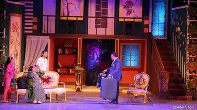 افتتاح مسرحية 