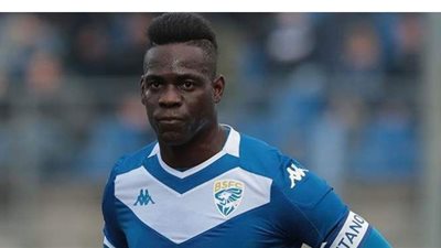 هل يتعاقد بيراميدز مع ماريو بالوتيلي؟