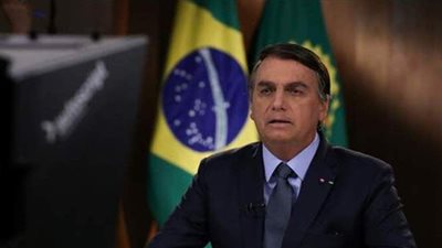 الرئيس البرازيلي يثير الشكوك حول لقاح كورونا الصيني ويربطه بواقعة انتحار