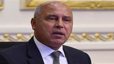 وزير النقل يكشف عن عدد من المشروعات الصديقة للبيئة بالسكك الحديدية