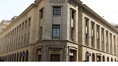 رجال الأعمال: تخفيض سعر الفائدة يشجع الاستثمار