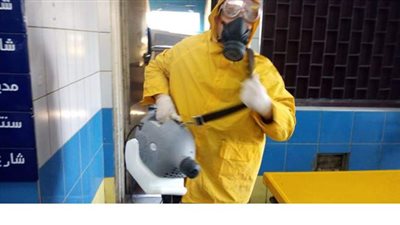تعقيم  وتطهير محطات مترو الجيزة