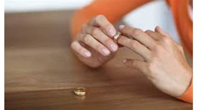 ناهد في دعوى خلع: جوزي بيستغل ابني يجبله المخدرات