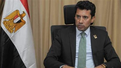 وزير الرياضة: جاهزين لعلاج محمد صلاح في أي مكان..وفريق من الصحة لمتابعة حالته