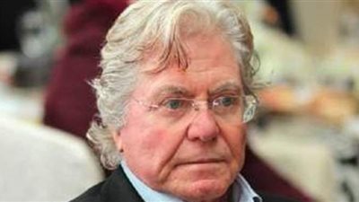 حسين فهمي يكشف تفاصيل الأيام الصعبة لأسرته بعد تأميم ممتلكاتهم