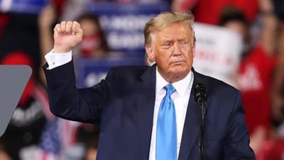 ترامب يتوقع توافر لقاح كورونا على نطاق واسع في أبريل