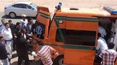 إصابة 10 أشخاص في حادث تصادم بطريق الصعيد بالمنيا