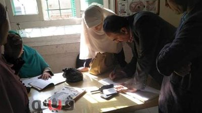 إحالة 49 من العاملين بالمحليات والصحة في الغربية للتحقيق | صور