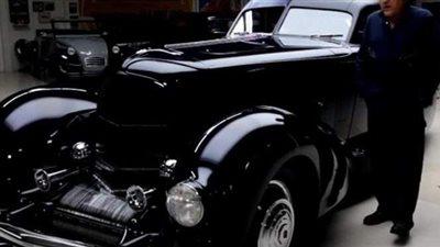 تعرف على مهارات أغلى سيارة كلاسيكية | فيديو