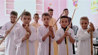 أول مدرسة لفن التحطيب في قنا.. فيديو وصور