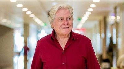 حسين فهمي يحدد مواصفات الزوجة التي يبحث عنها | فيديو