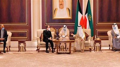 أمير الكويت يتسلم رسالة من الرئيس السيسي