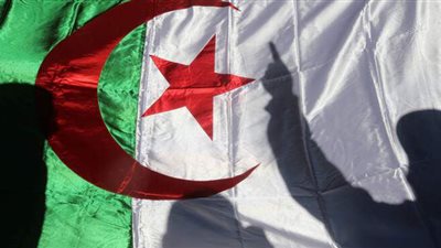 إدانة 4 أشخاص في الجزائر بتهمة التجسس لصالح فرنسا