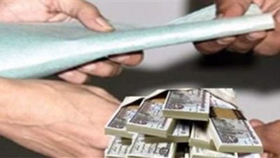 إحالة رئيس حي الهرم ومالك مدرسة شهيرة ومقاولين للجنايات بتهمة الرشوة