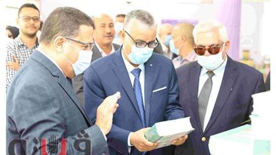 افتتاح معرض للكتاب بجامعة جنوب الوادي