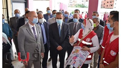 محافظ الإسماعيلية يطلق فعاليات مبادرة 
