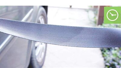 تنظيف حزام الأمان في مقاعد السيارة بأرخص الطرق