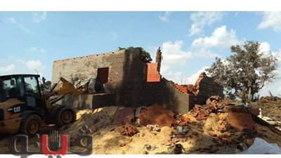 إزالة 3 حالات تعد على الأراضي الزراعية  بأبو صوير في الإسماعيلية |  صور