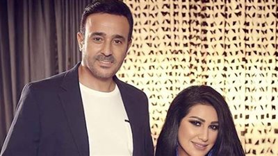 صابر الرباعي ينشر صورة رفقة زوجته: 