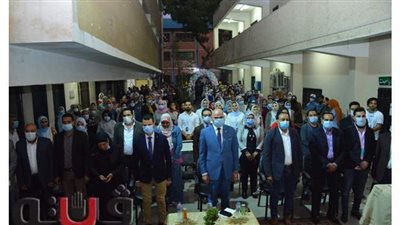 رئيس جامعة الأقصر يشهد حفل استقبال الطلاب الجدد بكلية الفنون الجميلة