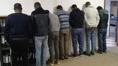 ضبط تشكيل عصابي لتزوير العملات الوطنية وترويجها في الإسكندرية