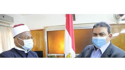 الأوقاف تدعم تعليم الوادى الجديد بمجموعة من الكتب القيمة