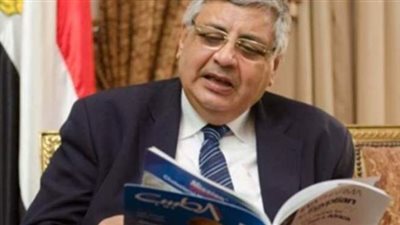 أبرزها العلاج أصبح سهلا .. رسائل مستشار الرئيس حول الموجة الثانية من كورونا