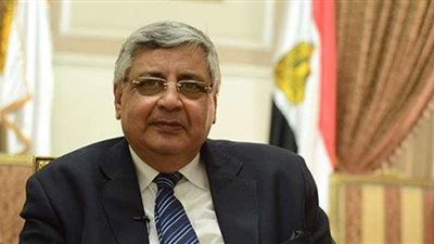 مستشار الرئيس يكشف آخر تطورات فيروس كورونا.. تاج الدين: لقاحات 