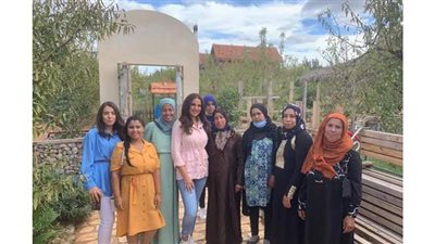 درة تنشر صورة رفقة سيدات ريفيات تونسيات: استمتعت بالتجربة