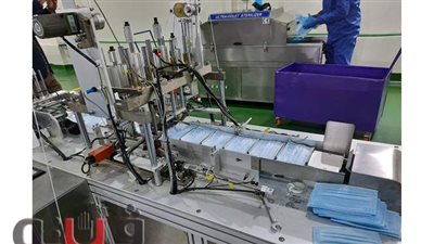 محافظ الإسماعيلية يشيد بالتقنية الصناعية لمصنع الكمامات