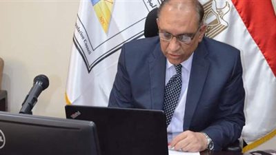 نائب وزير الصحة يدعو لتفعيل دور الشباب في مواجهة المشكلة السكانية