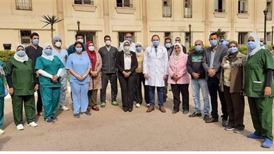 للمرة الثانية.. وزيرة الصحة في زيارة مفاجئة لمستشفي العجوزة تشجيعا للفريق الطبي