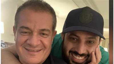 المنتج حمادة إسماعيل يجري عملية جراحية.. وآل الشيخ وعمرو دياب: نتمنى له الشفاء