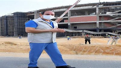 بسام راضي: هدف المشروعات القومية رفع مستوى المعيشة.. استخدام القروض في مشروعات إنتاجية وتنموية.. وإطلاق أكبر قافلة إنسانية