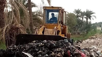 رفع 10 أطنان مخالفات بحي جنوب الجيزة | صور