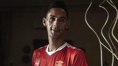 بدر بانون يصل  القاهرة اليوم لبدء مشواره مع الأهلي