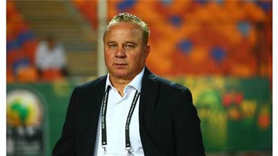 شوقي غريب: لدينا عرض للعب مع اليابان  بطوكيو.. وأناشد اتحاد الكرة الموافقة