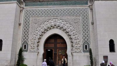 بشرطين .. فرنسا تسمح بإقامة الشعائر الدينية الجماعية