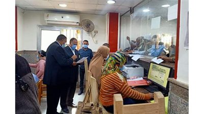 سكرتير مساعد أسيوط يتفقد المركز التكنولوجي بحييّ شرق وغرب