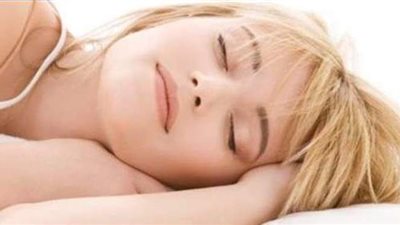 لتجنب الوفاة بنوبة قلبية .. تعرف على عدد ساعات النوم الصحي