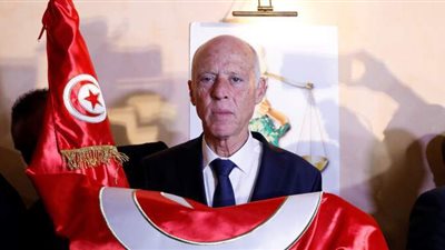 صحيفة تونسية تهاجم زيارة قيس لقطر: الدوحة تستغلها لتلميع نفسها