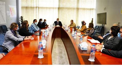 وزير السياحة يلتقي مع مديري المعاهد الأجنبية بالقاهرة بالمتحف المصري الكبير