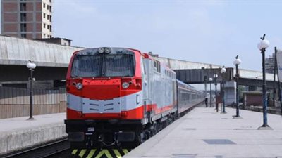 وزير النقل يكشف عن خسائر السكة الحديد بعد أزمة تأخر القطارات