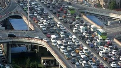 كثافة مرورية عالية بكوبرى أكتوبر | فيديو