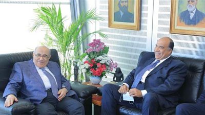 وفد نادي الاتحاد السكندري في مكتبة الإسكندرية