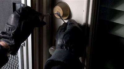 ارتكبوا 10 وقائع.. ضبط تشكيل عصابى تخصص فى سرقة المساكن بالقاهرة