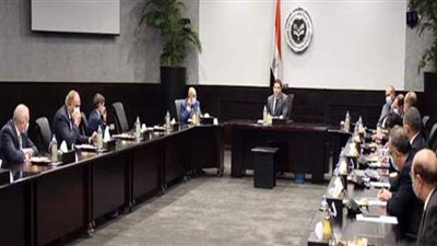 رئيس هيئة الاستثمار يلتقي مُمثلي كبرى مكاتب الاستشارات القانونية وبيوت الخبرة المالية