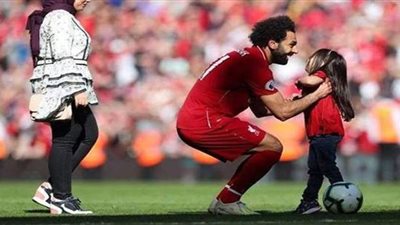 المسحة الثانية تثبت إصابة زوجة محمد صلاح بكورونا