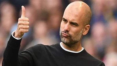 مانشستر سيتي يجدد عقد مدربه جوارديولا