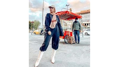 الأبيض والأسود والتايجر موضة الهاف بوت فى شتاء 2021